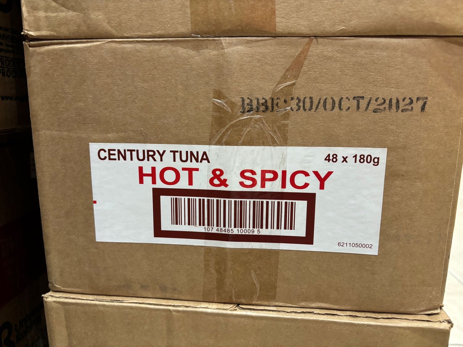 Century Tuna Hot and Spicy 180g x48 in a BOX