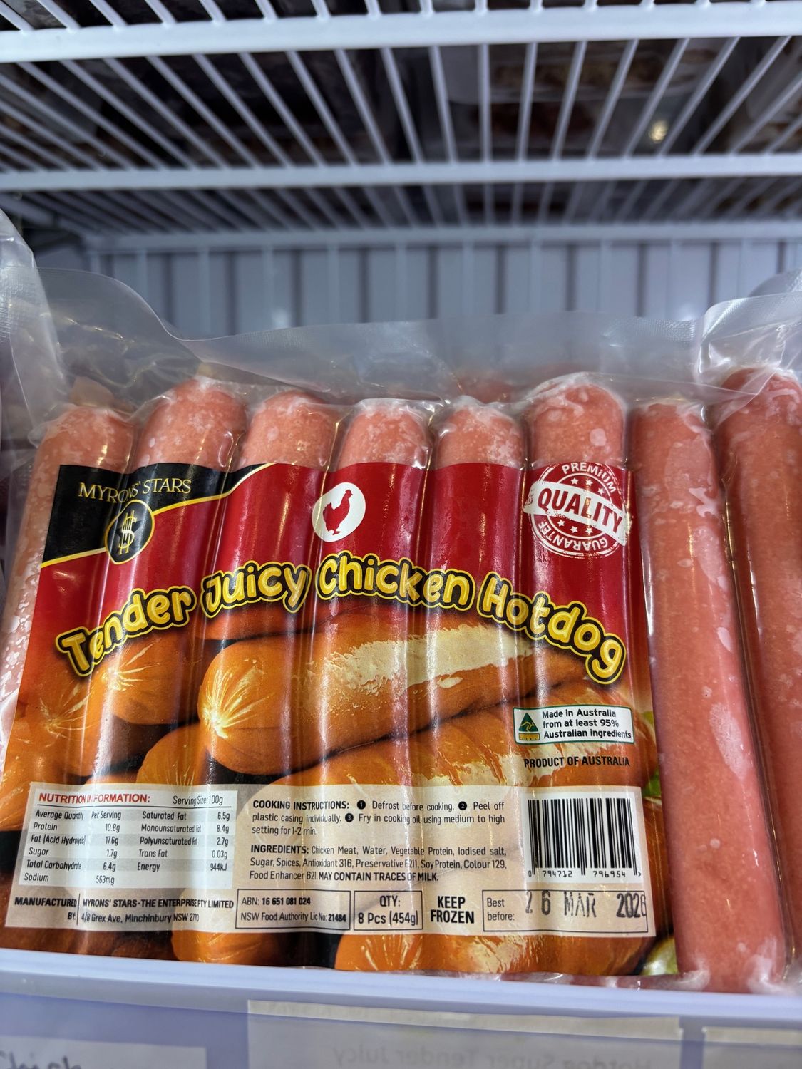 Myrons Stars Tender Juicy Chicken Hotdog 454g