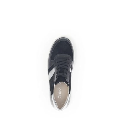 Side Stripe Sneaker