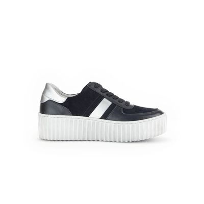 Side Stripe Sneaker