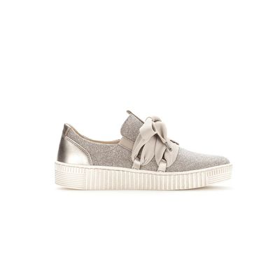 Ribbon Sneaker