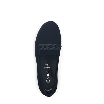 Loafer With Chain
