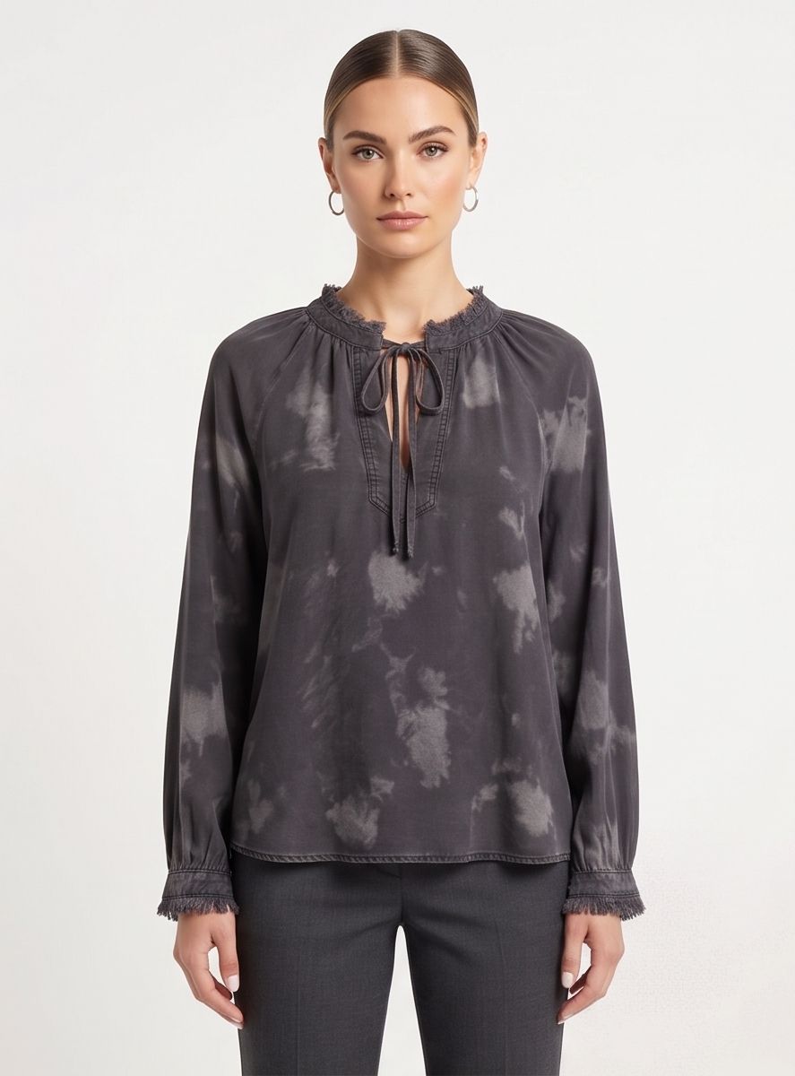 Riffle Raglan Blouse