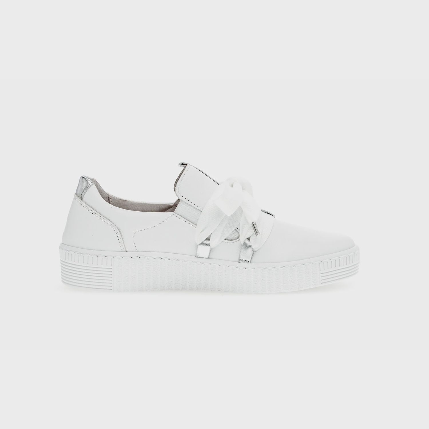 Bow Sneaker