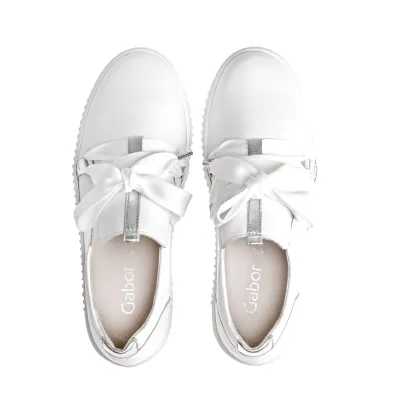 Bow Sneaker