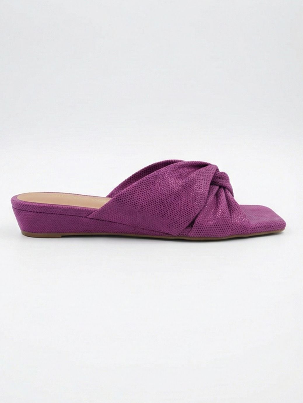 Knotted Leather Slide, Color: Orchid, Size: 35
