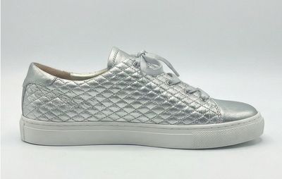 Nova TGlove Sneaker