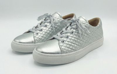 Nova TGlove Sneaker