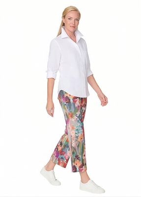 Classic White Button-Up Shirt 3221