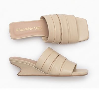 Pleated Half Wedge