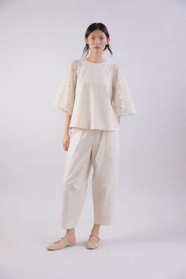 Embroidered Puff Sleeve Blouse