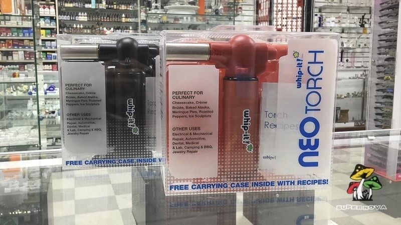 Neo Torch by Whip-It Neo Torch by Whip-It