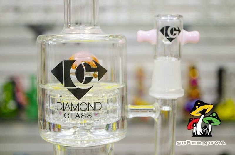 Diamond Glass Water Pipes Diamond Glass Water Pipes