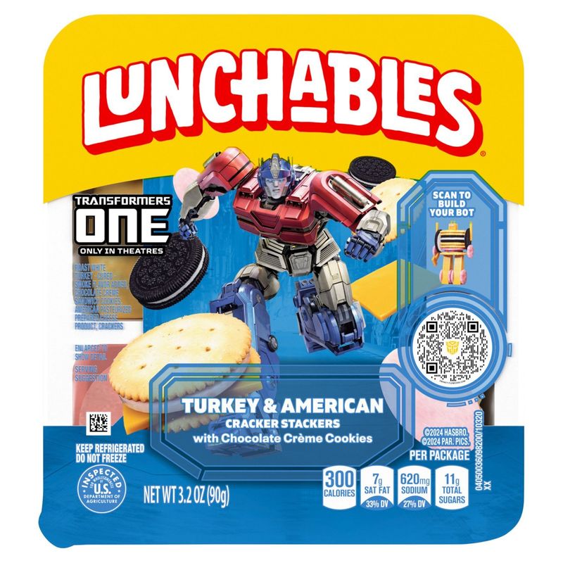 Lunchables Turkey &amp; American Cracker Stackers with Chocolate Crème Cookies, 3.2 oz