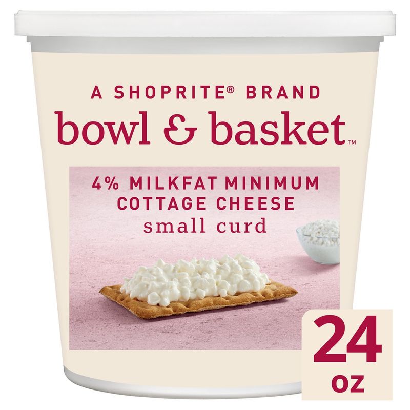 Bowl &amp; Basket Small Curd 4% Milkfat Minimum Cottage Cheese, 24 oz