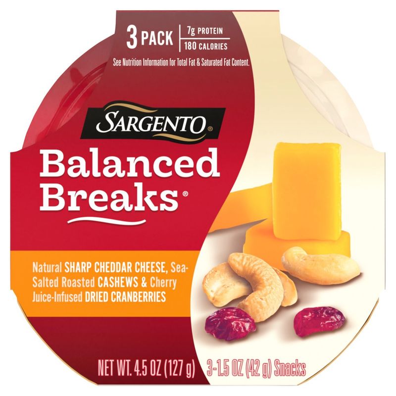 Sargento Balanced Breaks Sharp Cheddar Cheese, Cashews &amp; Dried Cranberries Snacks, 1.5 oz, 3 count