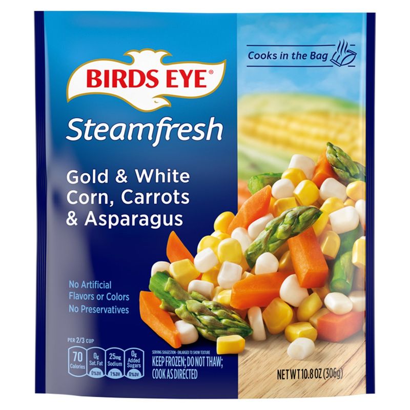 Birds Eye Steamfresh Gold &amp; White Corn, Carrots and Asparagus, 10.8 oz