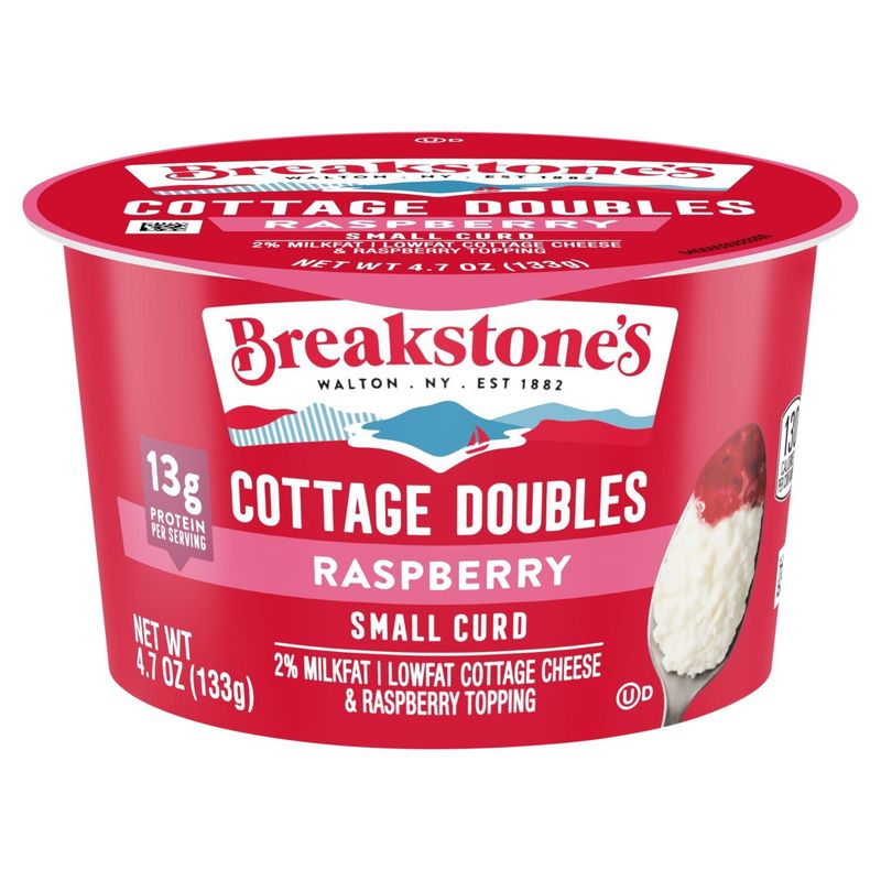 Breakstone&#39;s Cottage Doubles Lowfat Cottage Cheese &amp; Raspberry Topping, 4.7 oz