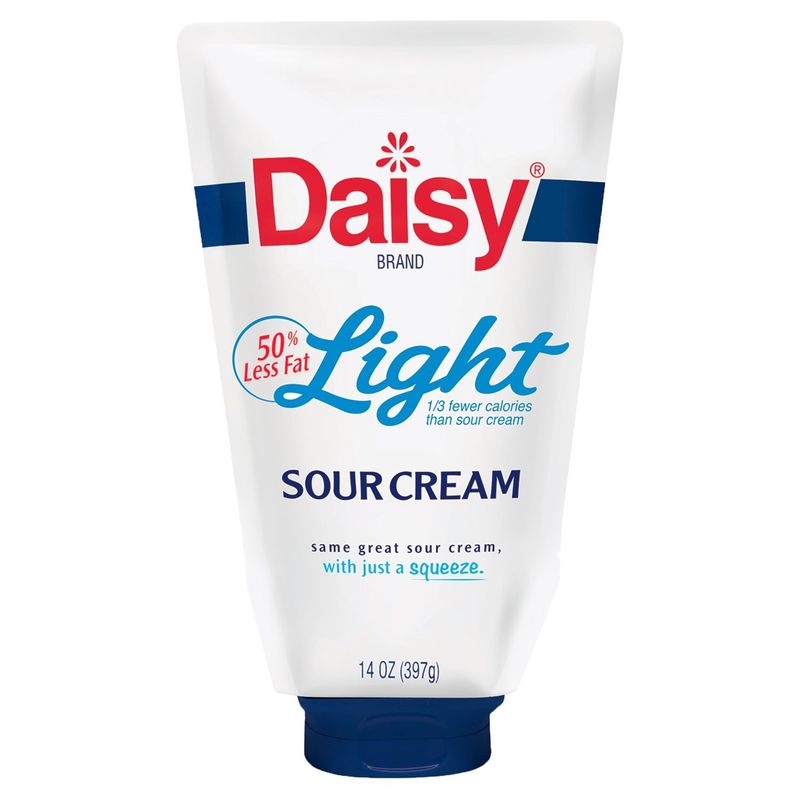 Daisy Light Sour Cream, 14 oz
