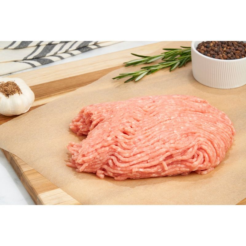 Freshly Ground Pork, Average Weight 1.25 lb Pack