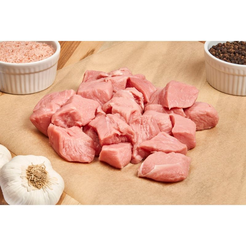 Crème De Veau Veal Stew, Boneless, Average Weight 1 lb Pack