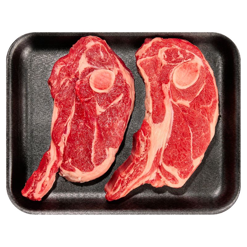 Nature's Reserve Lamb Shoulder Round Bone Chops, Bone In, Grassfed, Product of Australia, Avg Wt 1lb