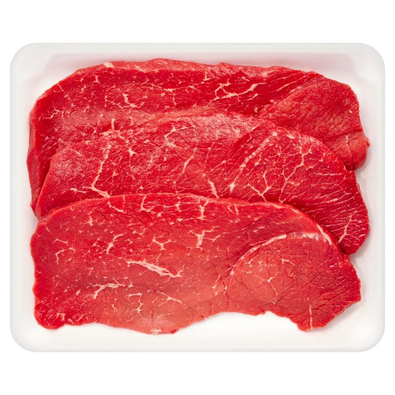 USDA Choice Beef Top Round Steak, Boneless, Family Pack, Average Weight 3 lb Pack