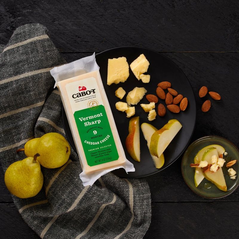 Сabot Vermont Sharp Cheddar Cheese, 8 oz