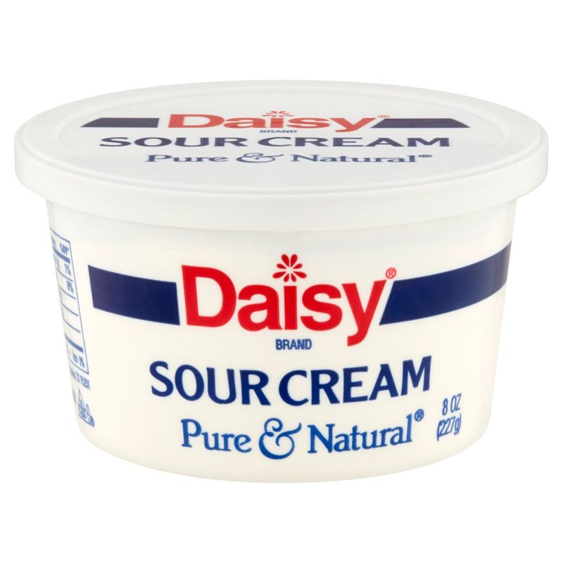 Daisy Pure &amp; Natural Sour Cream, 8 oz