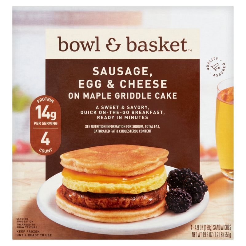 Bowl &amp; Basket Sausage, Egg &amp; Cheese on Maple Griddle Cake Sandwiches, 4.9 oz, 4 count