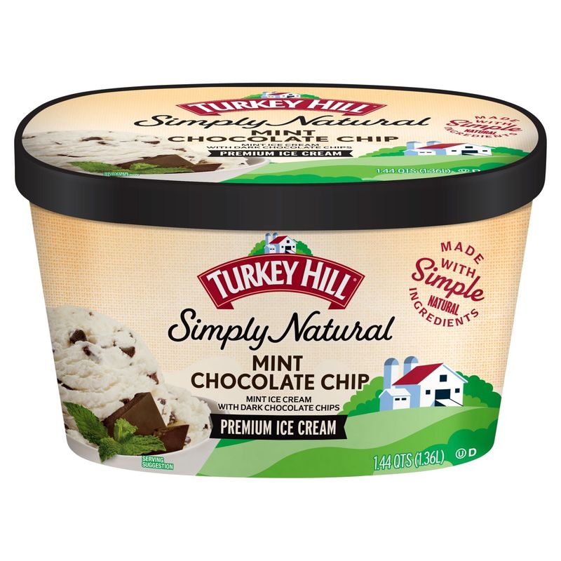 TURKEY HILL Simply Natural Mint Chocolate Chip Premium Ice Cream, 1.44 qts