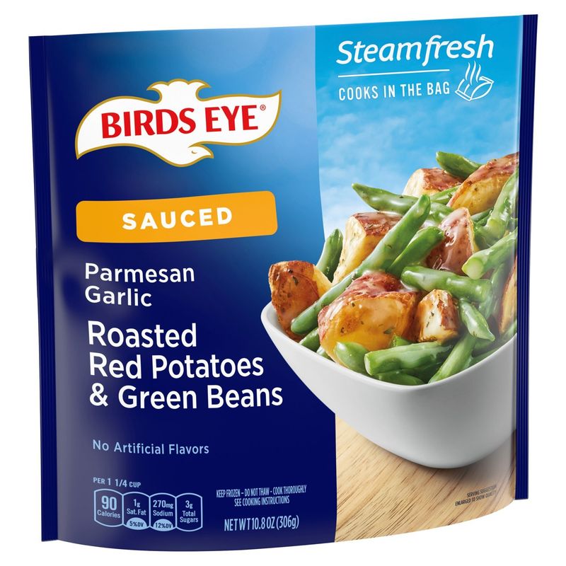 Birds Eye Steamfresh Sauced Parmesan Garlic Roasted Red Potatoes &amp; Green Beans, 10.8 oz