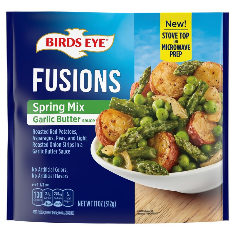 Birds Eye Fusions Garlic Butter Sauce Spring Mix, 11 oz