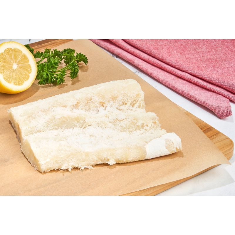 Salted Cod Fillet, Boneless, Jumbo, Tray Wrapped