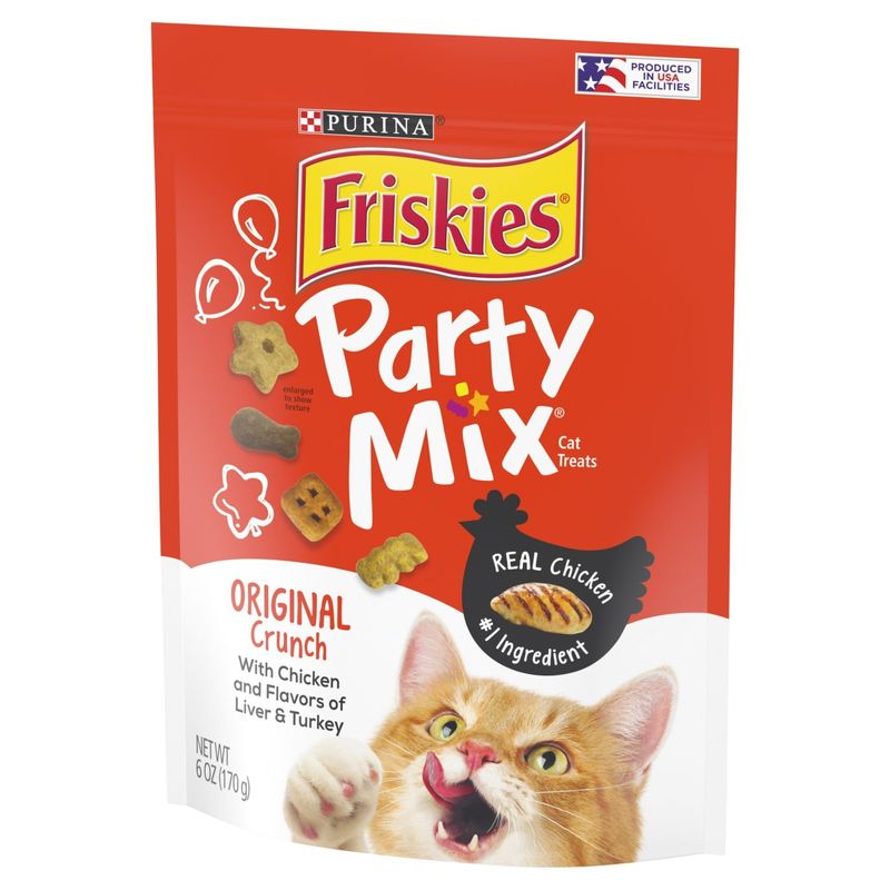 Purina Friskies Party Mix Original Crunch Cat Treats, 6 oz