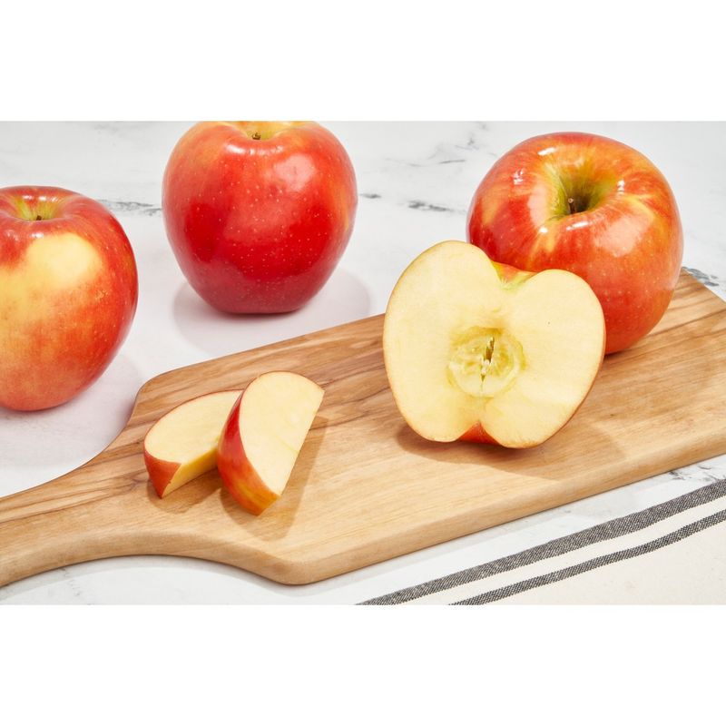 Fresh Sugar Bee Apple
