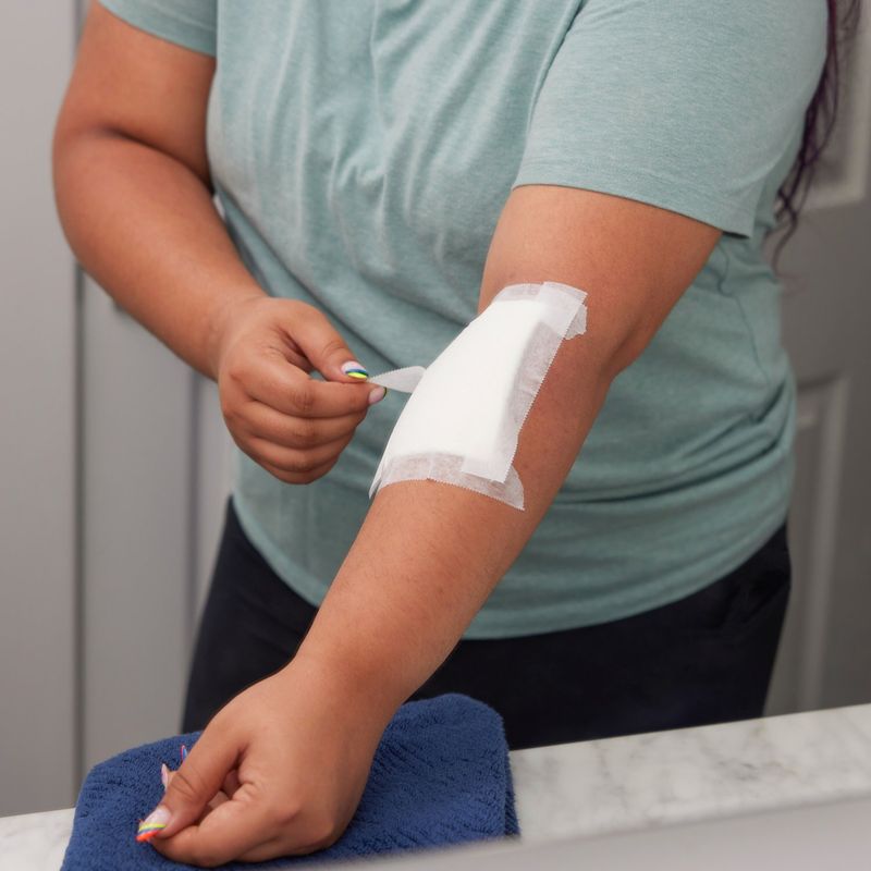 Band-Aid Hurt-Free Paper Tape, 1 count