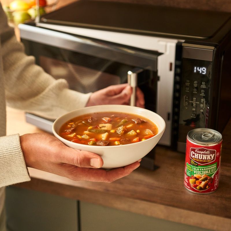 Campbell's Chunky Old Fashioned Vegetable Beef Soup, 18.8 oz