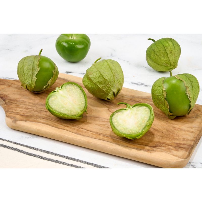 Fresh Tomatillo