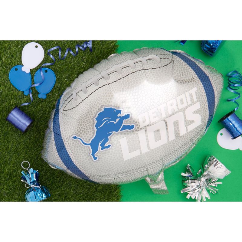 Blue and White Detroit Lions Football Mylar Ballon, 18 in, 1 count