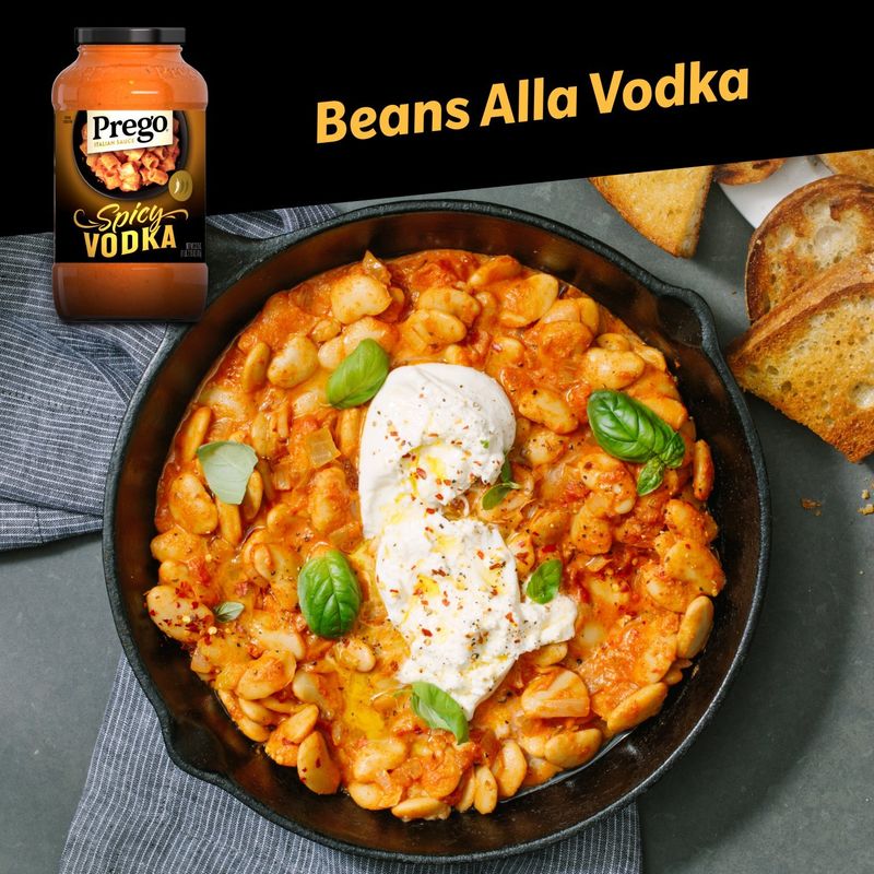 Prego Spicy Vodka Italian Sauce, 23.75 oz