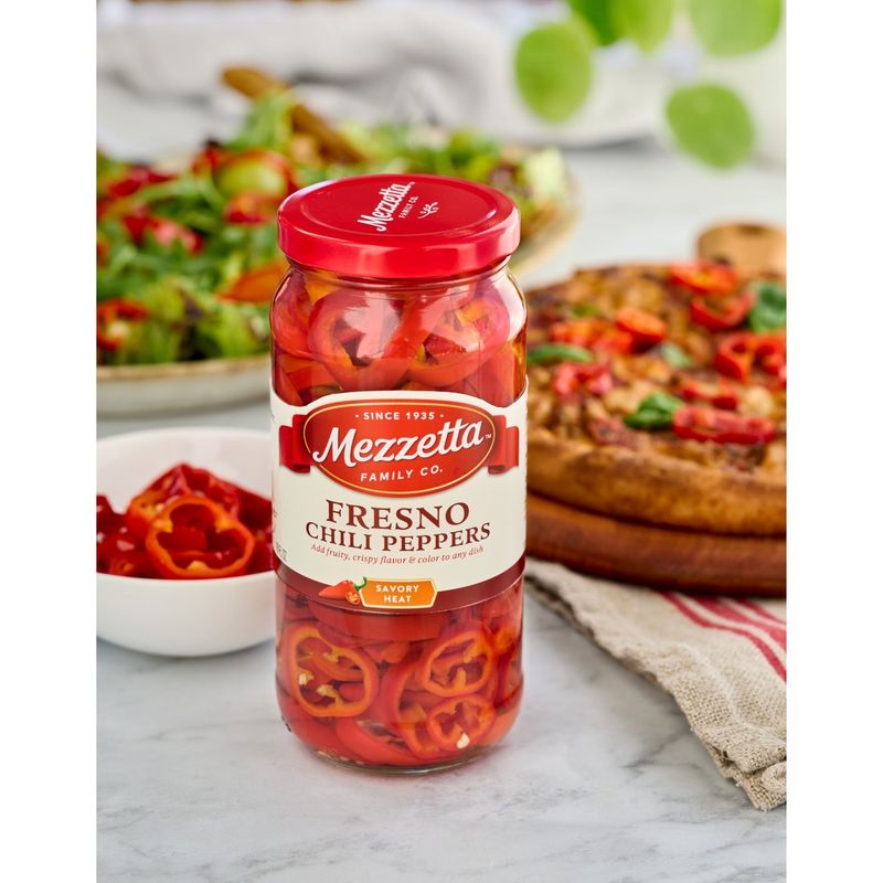 Mezzetta Fresno Chili Peppers, 16 fl oz