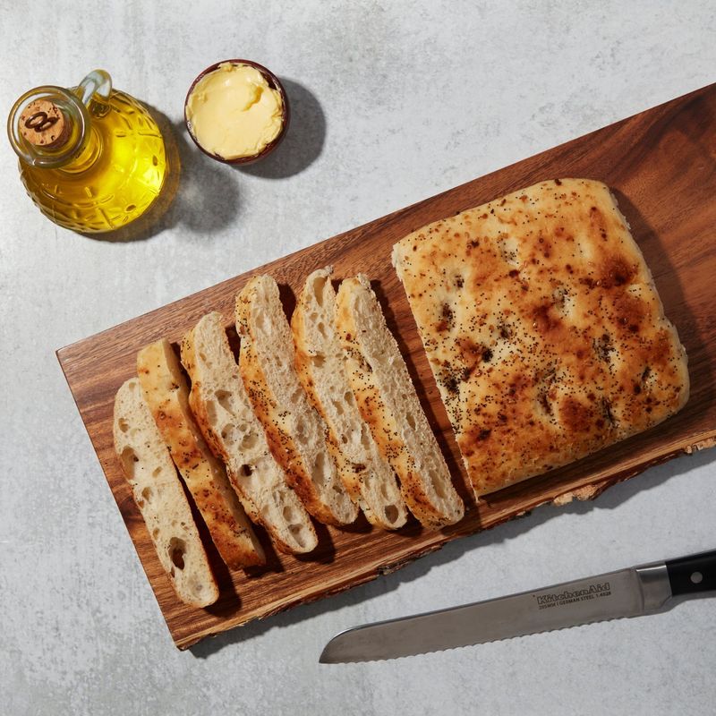 Izzio Artisan Bakery Everything Focaccia, 11 oz