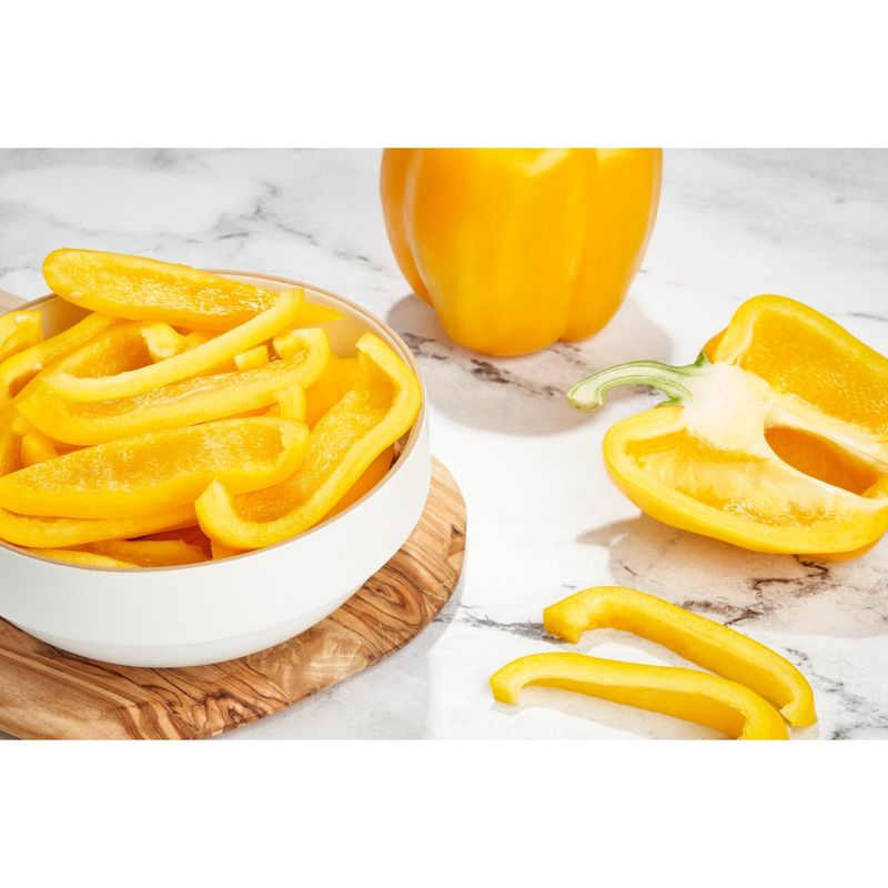 Fresh Hot House Yellow Pepper