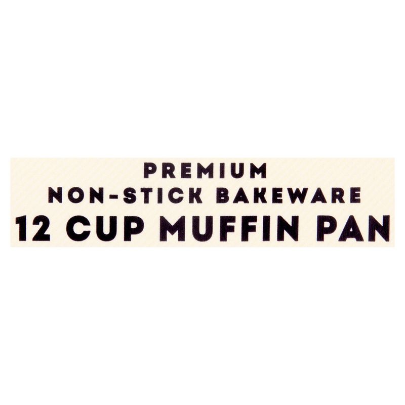 Wilton Gold Premium Non-Stick Bakeware 10.5x15x1.4 In 12 Cup Muffin Pan