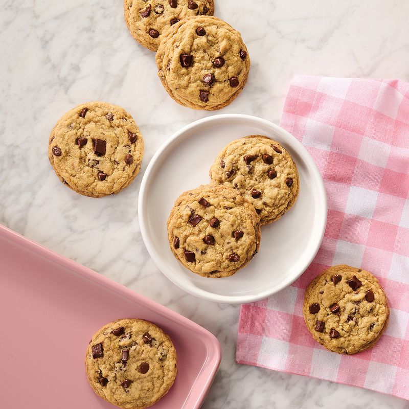 Duncan Hines Dolly Parton's Chocolate Chip Cookie Mix, 15.25 oz