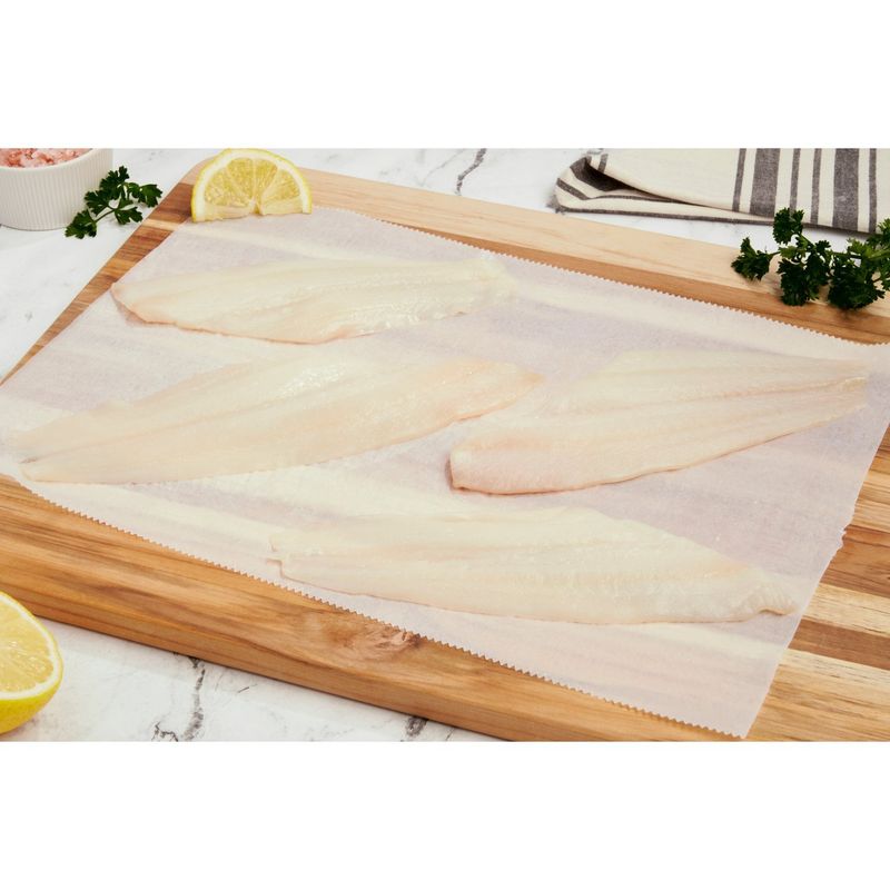 Wild Caught Fresh Alaska Cod Fillet, Tray Wrapped, Previously Frozen