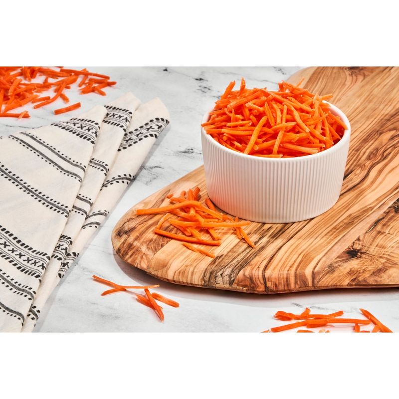 Fresh Shredded Carrots, 10 oz bag
