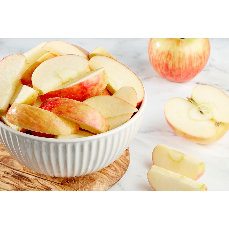 Fresh Organic Honeycrisp Apple