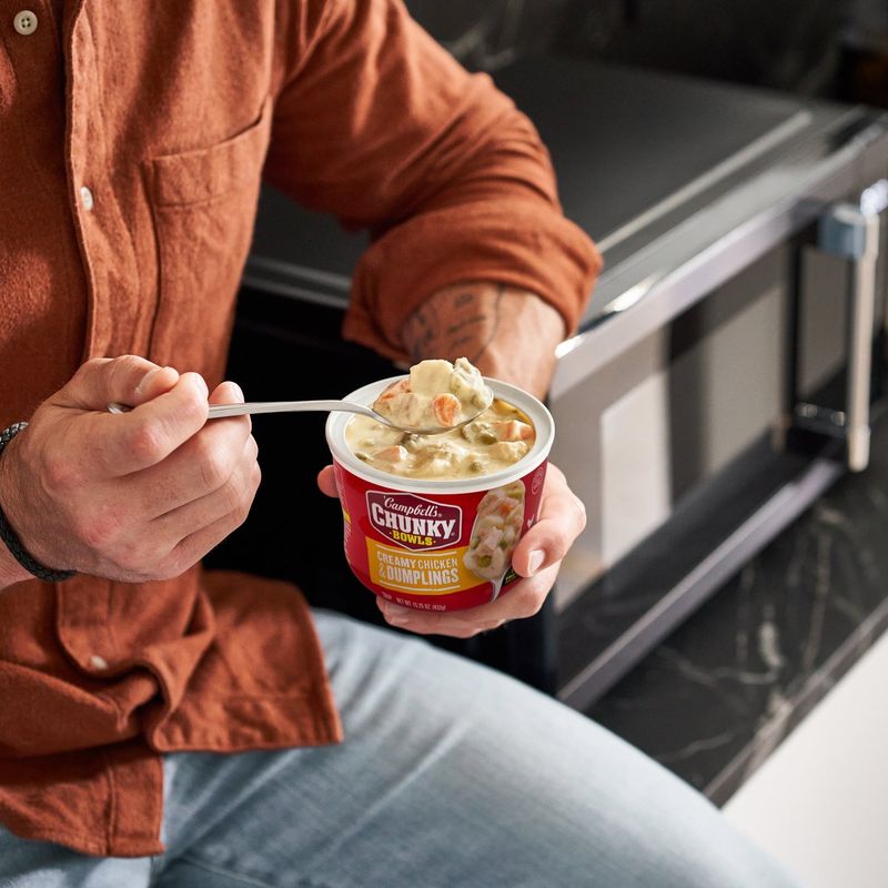 Campbell's Chunky Bowls Creamy Chicken &amp; Dumplings Soup, 15.25 oz